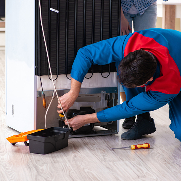 what are the common refrigerator repair services in New London